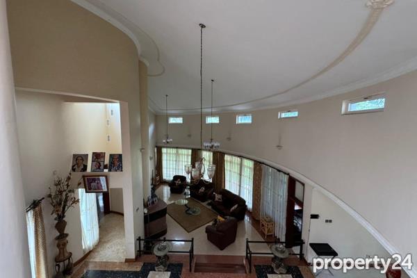 5 Bedroom House for Sale in Runda