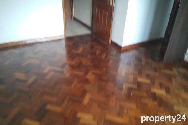 3 Bedroom Apartment / Flat