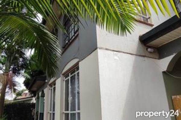 4 Bedroom House for Sale in Mountain View