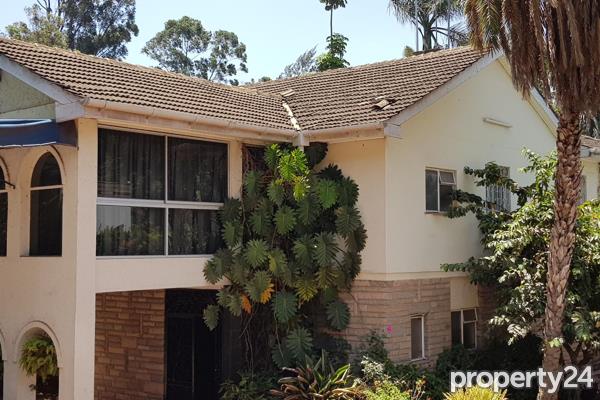 7 Bedroom House for Sale in Lavington