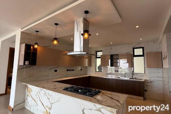 3 Bedroom Apartment / Flat to Rent in Riverside