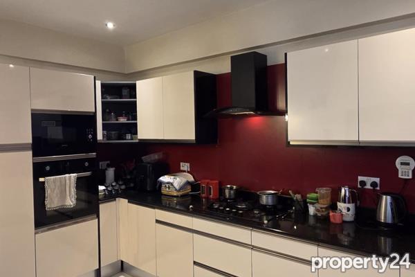 4 Bedroom Apartment / Flat to Rent in Parklands