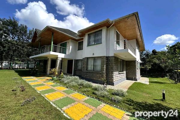 6 Bedroom House for Sale in Karen