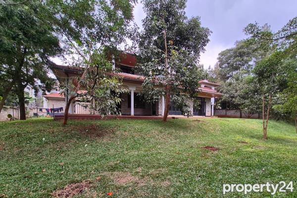 5 Bedroom House