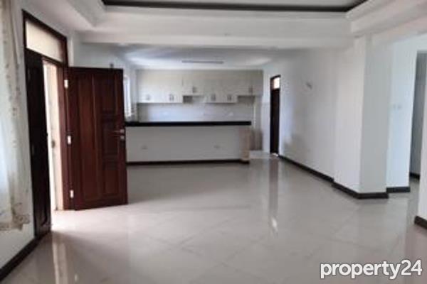 2 Bedroom Apartment / Flat
