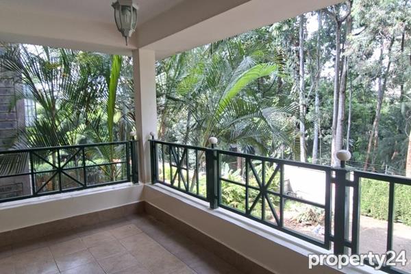 3 Bedroom Apartment / Flat to Rent in Riverside