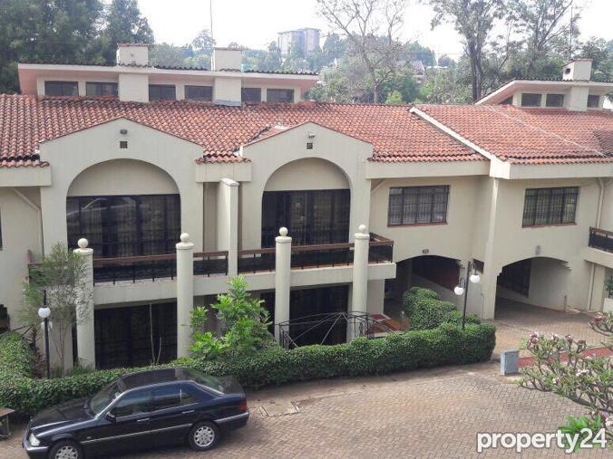 5 Bedroom Townhouse for Sale in Westlands