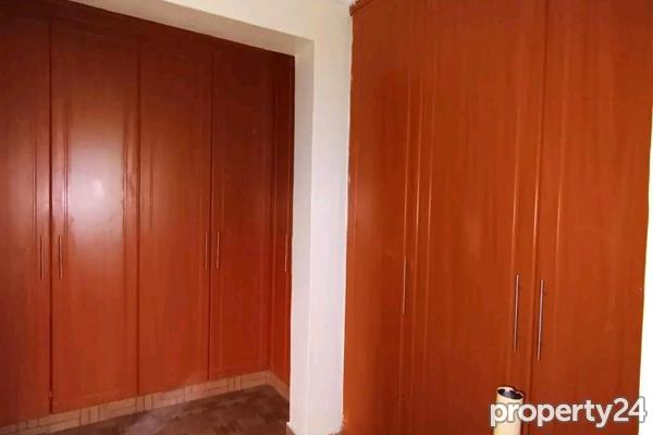 5 Bedroom Apartment / Flat to Rent in Langata
