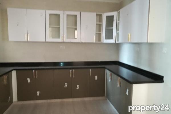 3 Bedroom Apartment / Flat
