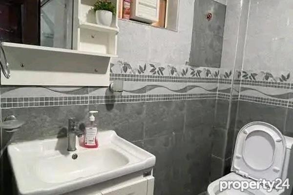 2 Bedroom Apartment / Flat to Rent in Ruaka