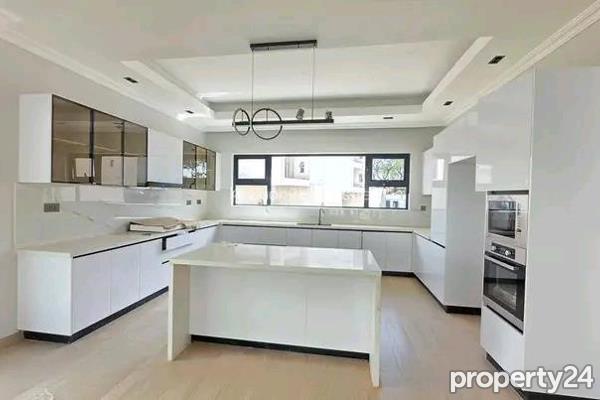 5 Bedroom House for Sale in Lavington