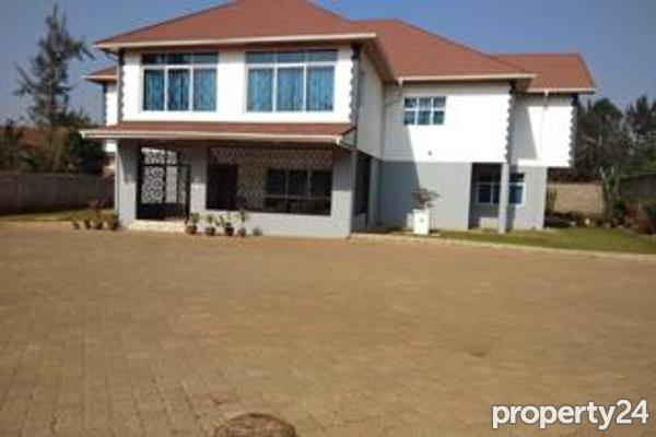 5 Bedroom House for Sale in Runda