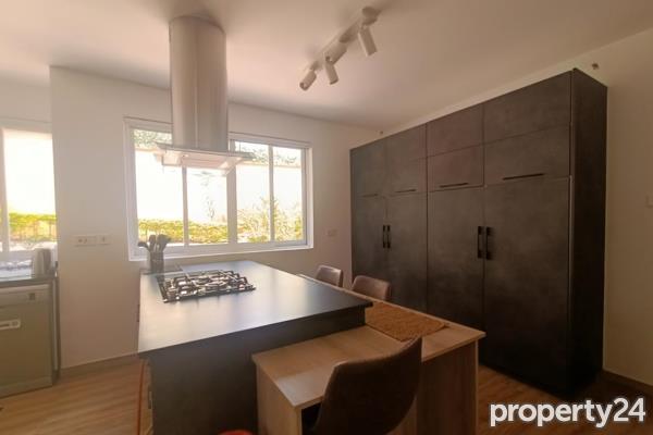 5 Bedroom House for Sale in Runda